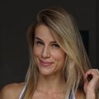Adrienne Koleszar Nue