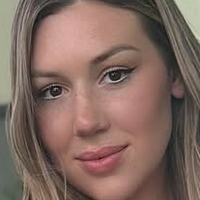 Alaine Cheeks Nue