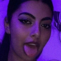alecsandraa.a Nue