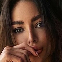 alenaomovych Nue