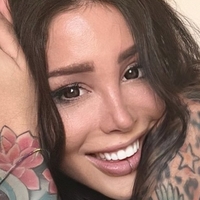 Alex Mucci Nue