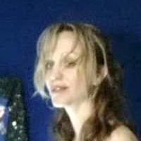 Alice McConnell Nue