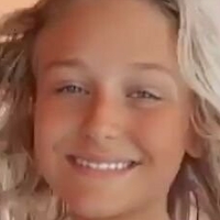 Alyvia Alyn Lind Nue