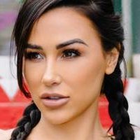 Ana Cheri Nue