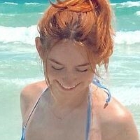 Ana Saia Nue