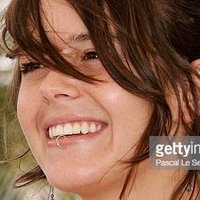 Anapola Mushkadiz Nue