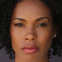 Angela Lewis Nue