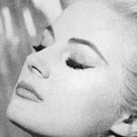 Anita Ekberg Nue
