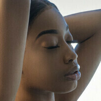 Annemoore Nue