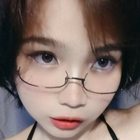 AraNikolaev Nue