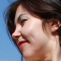Aria Vivian Nue