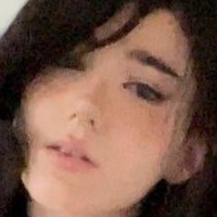 Arielle Maxine Nue