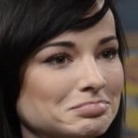 Ashley Rickards Nue