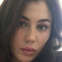 Ava Montelena Nue