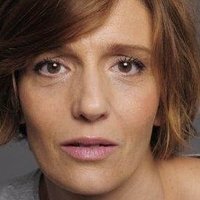 Beatriz Batarda Nue