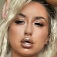 Bimbobrookelle Nue