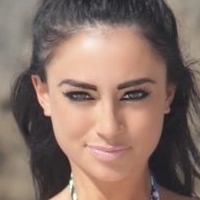 Brina Chantal Nue