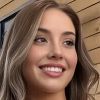 Camila Parker Nue