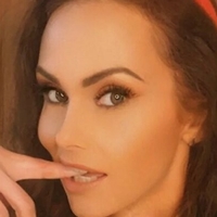 Carly.Mae Nue