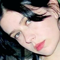 Carly McLellan Nue