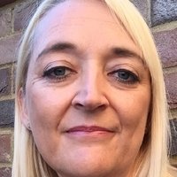 Caroline Mitchell Nue