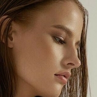 Celine Peschek Nue