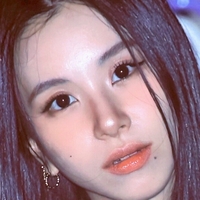 Chaeyoung Nue