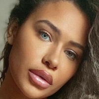 Chanelle Mauricette Nue