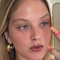 Cierra Mais Nue