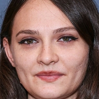 Clementine Creevy Nue