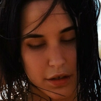 Dafni Kouneli Nue