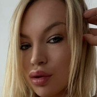 daisyyi Nue