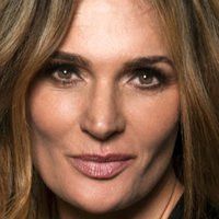Danielle Cormack Nue