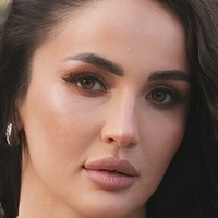 Diana Avsaragova Nue