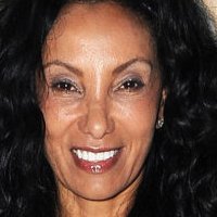 Downtown Julie Brown Nue