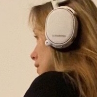 Ellen Åkesson Nue