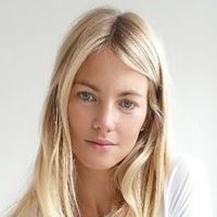 Elyse Taylor Nue