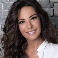 Emanuela Folliero Nue