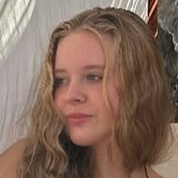 Emilee Elisabeth Nue