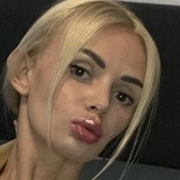 Emily_Blonde Nue