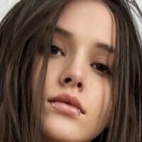 emilymayers Nue