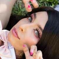 Emina Cosplay Nue