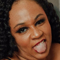 Faye Jackson Nue