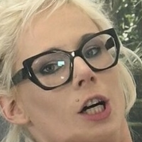 Hete Tina Nue