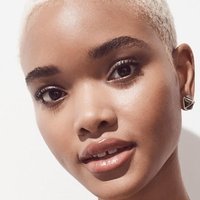 Iesha Hodges Nue