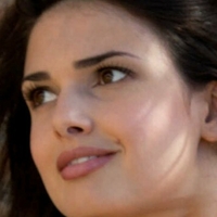 Jasmine Mathews Nue