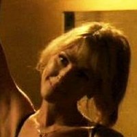 Jenn Lyon Nue