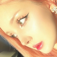 Julia Majch | Shieru Nue