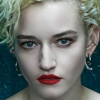 Juliagarner Nue