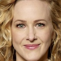 Katie Finneran Nue